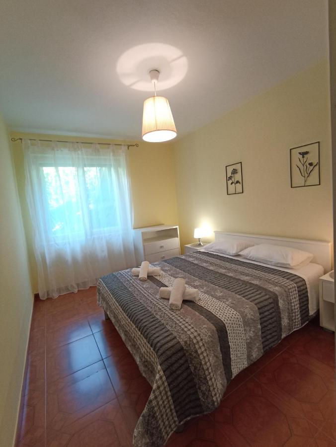 Apartment 70 M From The Beach Podgora Exterior photo